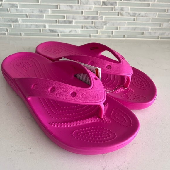 CROCS Shoes - Crocs Classic Flip Flop Sandals